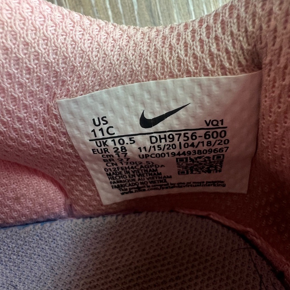 Nike Kids Light Pink and Hot Pink Sneakers - Picture 5 of 5